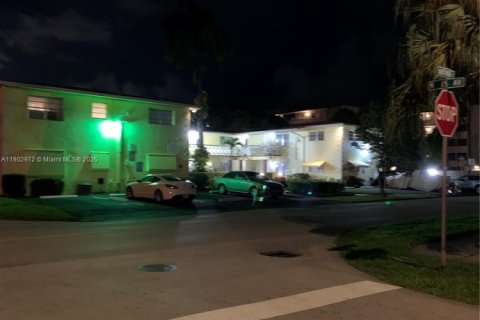 Copropriété à vendre à Hollywood, Floride: 1 chambre, 76.64 m2 № 1954274 - photo 24