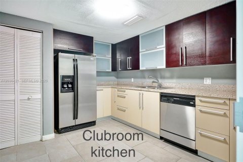 Copropriété à louer à Miami, Floride: 2 chambres, 98.94 m2 № 2084372 - photo 20