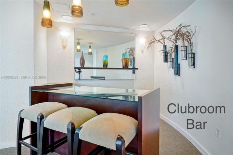 Copropriété à louer à Miami, Floride: 2 chambres, 98.94 m2 № 2084372 - photo 21