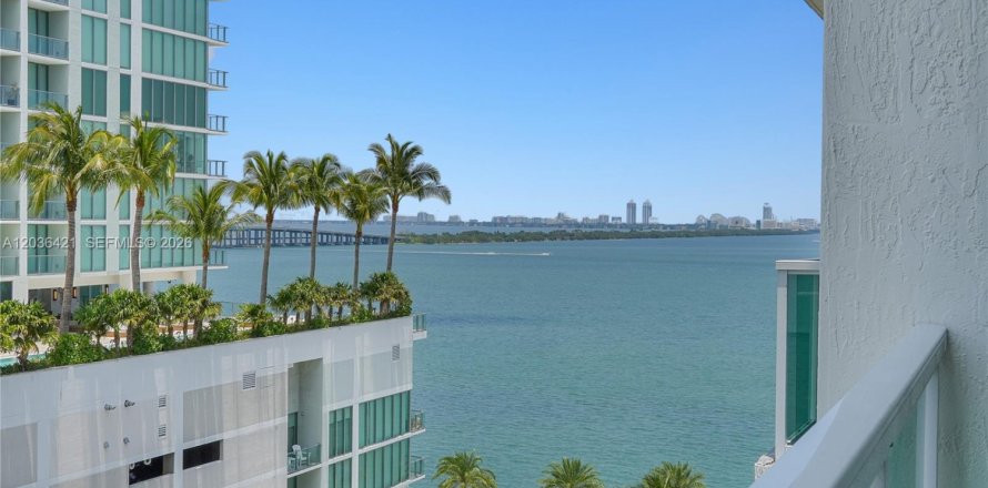 Condo à Miami, Floride, 2 chambres  № 2084372