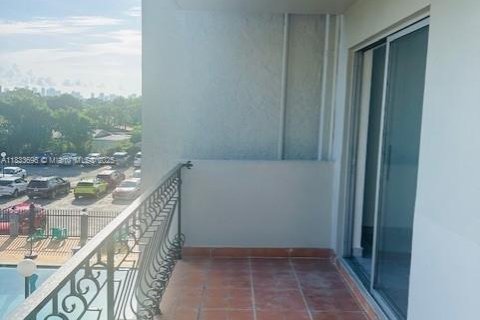 Copropriété à vendre à Miami, Floride: 1 chambre, 57.6 m2 № 1813985 - photo 13