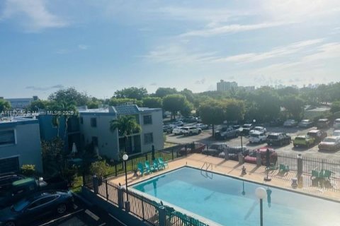 Copropriété à vendre à Miami, Floride: 1 chambre, 57.6 m2 № 1813985 - photo 14
