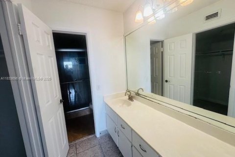 Copropriété à vendre à Miami, Floride: 1 chambre, 57.6 m2 № 1813985 - photo 6