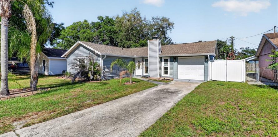 Casa en Lakeland, Florida 3 dormitorios, 110 m2 № 2234719