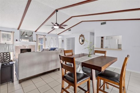 Casa en venta en Lakeland, Florida, 3 dormitorios, 110 m2 № 2234719 - foto 12