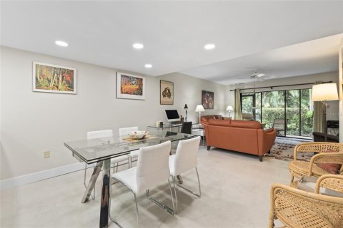 Condominio en alquiler en Sarasota, Florida, 2 dormitorios, 116.31 m2 № 1648483 - foto 10