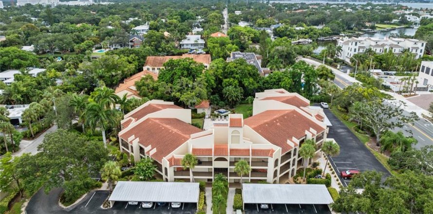 Condominio en Sarasota, Florida, 2 dormitorios № 1648483
