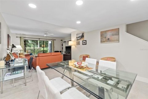 Condominio en alquiler en Sarasota, Florida, 2 dormitorios, 116.31 m2 № 1648483 - foto 11