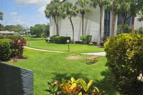 Condo in Altamonte Springs, Florida, 3 bedrooms  № 1884572 - photo 20