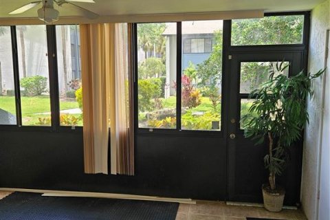 Condo in Altamonte Springs, Florida, 3 bedrooms  № 1884572 - photo 23