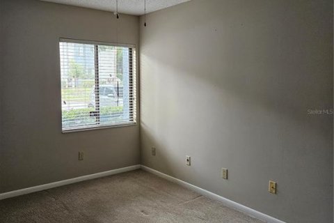 Condo in Altamonte Springs, Florida, 3 bedrooms  № 1884572 - photo 13