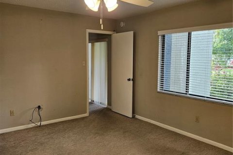 Condo in Altamonte Springs, Florida, 3 bedrooms  № 1884572 - photo 4