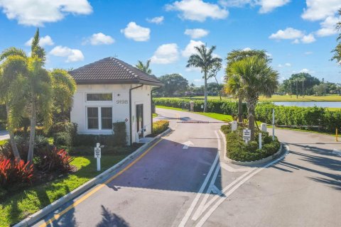 Copropriété à vendre à Boca Raton, Floride: 2 chambres, 112.97 m2 № 1128856 - photo 1