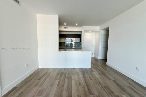 Copropriété à louer à West Palm Beach, Floride: 2 chambres, 104.05 m2 № 1968444 - photo 2