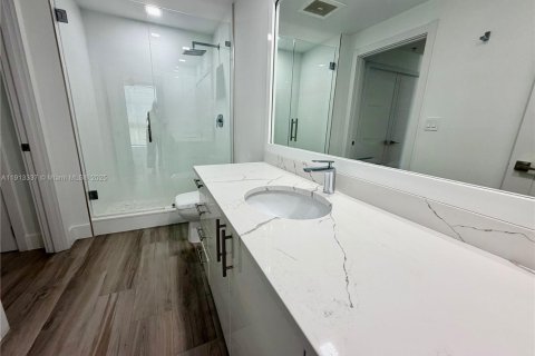 Copropriété à louer à West Palm Beach, Floride: 2 chambres, 104.05 m2 № 1968444 - photo 20