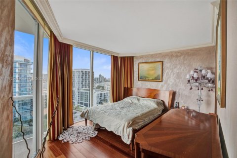 Condominio en venta en Sunny Isles Beach, Florida, 3 dormitorios, 194.17 m2 № 2032819 - foto 29