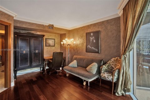 Condominio en venta en Sunny Isles Beach, Florida, 3 dormitorios, 194.17 m2 № 2032819 - foto 25