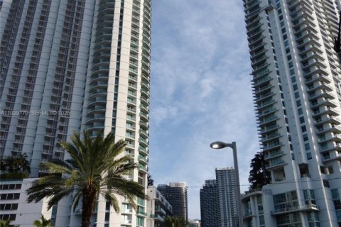 Снять в аренду кондоминиум в Майами, Флорида 1 спальня, 67.08м2, № 1989280 - фото 5