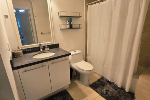 Снять в аренду кондоминиум в Майами, Флорида 1 спальня, 67.08м2, № 1989280 - фото 26