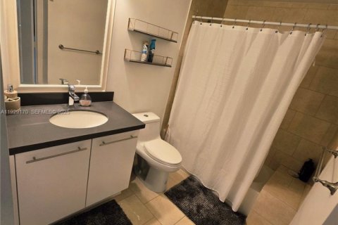 Снять в аренду кондоминиум в Майами, Флорида 1 спальня, 67.08м2, № 1989280 - фото 27