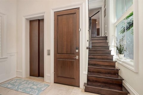 House in Sarasota, Florida 5 bedrooms, 535.02 sq.m. № 2148455 - photo 18