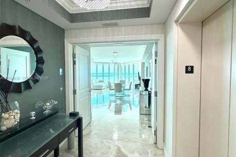 Condominio en venta en Pompano Beach, Florida, 3 dormitorios, 195.84 m2 № 2070445 - foto 3