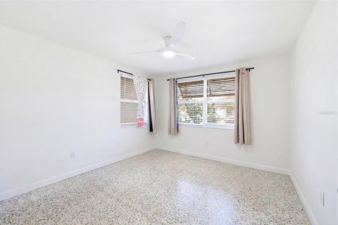 Propiedad comercial en venta en Bradenton, Florida, 6 dormitorios, 210.42 m2 № 2108020 - foto 29