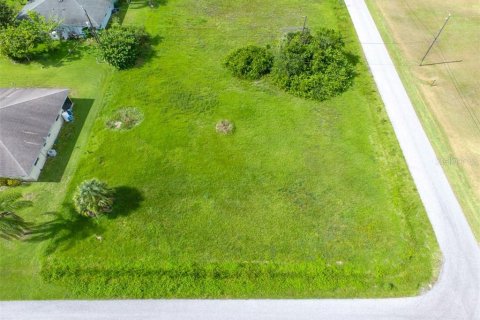 Land in North Port, Florida № 213373 - photo 5