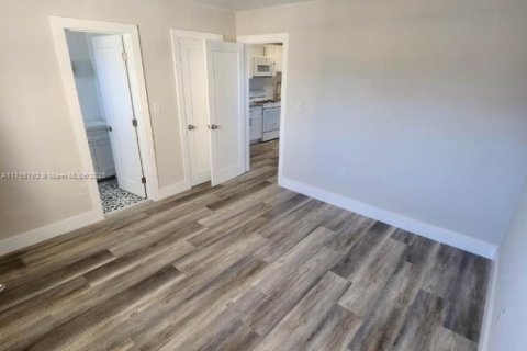 Appartement à louer à Hialeah, Floride: 1 chambre, 42.27 m2 № 2046219 - photo 7