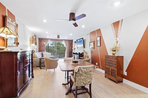 Condominio en venta en Sarasota, Florida, 2 dormitorios, 87.33 m2 № 2137226 - foto 13