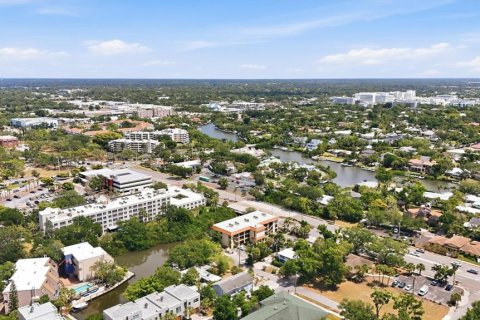 Condominio en venta en Sarasota, Florida, 2 dormitorios, 87.33 m2 № 2137226 - foto 2