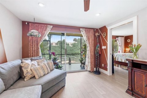 Condominio en venta en Sarasota, Florida, 2 dormitorios, 87.33 m2 № 2137226 - foto 10
