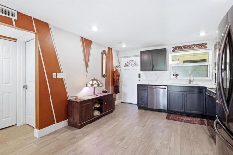 Condominio en venta en Sarasota, Florida, 2 dormitorios, 87.33 m2 № 2137226 - foto 15