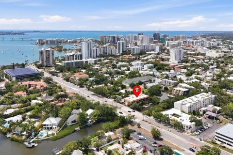 Condo in Sarasota, Florida, 2 bedrooms  № 2137226
