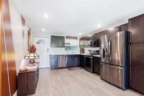 Condominio en venta en Sarasota, Florida, 2 dormitorios, 87.33 m2 № 2137226 - foto 16