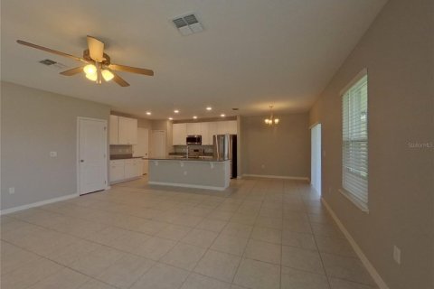 Casa en alquiler en Kissimmee, Florida, 4 dormitorios, 176.89 m2 № 1907170 - foto 2