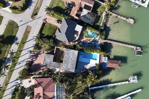 Villa ou maison à Naples, Floride 3 chambres № 2044740