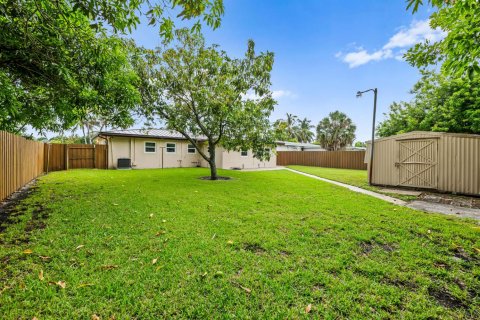 Casa en venta en Fort Lauderdale, Florida, 3 dormitorios, 142.14 m2 № 2273914 - foto 26