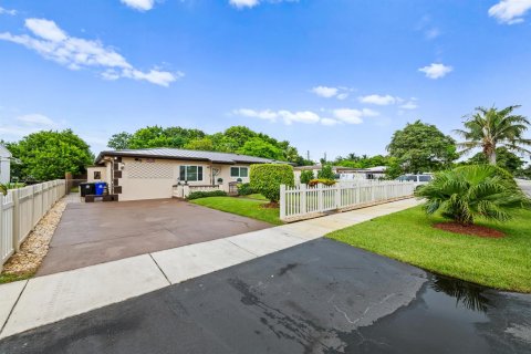 Casa en venta en Fort Lauderdale, Florida, 3 dormitorios, 142.14 m2 № 2273914 - foto 22