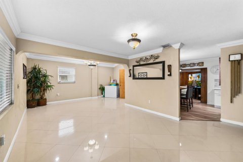 Casa en venta en Fort Lauderdale, Florida, 3 dormitorios, 142.14 m2 № 2273914 - foto 7