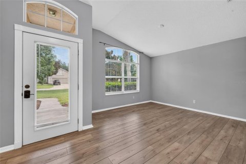 House in Ormond Beach, Florida 3 bedrooms, 158.4 sq.m. № 2258309 - photo 6