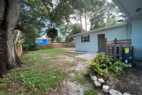 Villa ou maison à louer à Saint Petersburg, Floride: 3 chambres, 106.09 m2 № 2167474 - photo 23