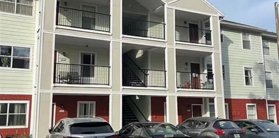 Condominio en Gainesville, Florida, 2 dormitorios  № 1833631