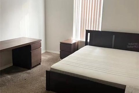 Condominio en alquiler en Gainesville, Florida, 2 dormitorios, 82.5 m2 № 1833631 - foto 2