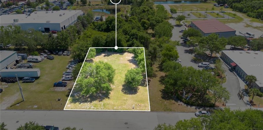 Terreno en Kissimmee, Florida № 2216926