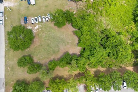 Terreno en venta en Kissimmee, Florida № 2216926 - foto 7