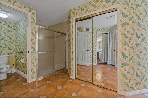 House in Tarpon Springs, Florida 2 bedrooms, 227.52 sq.m. № 1848040 - photo 20