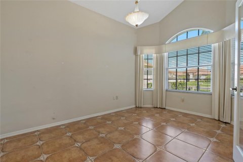 House in Tarpon Springs, Florida 2 bedrooms, 227.52 sq.m. № 1848040 - photo 22