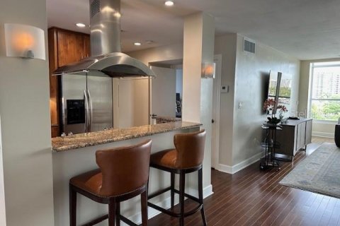 Copropriété à louer à Sarasota, Floride: 2 chambres, 125.05 m2 № 1878334 - photo 6