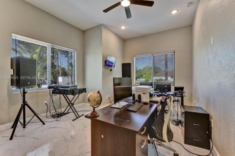 Villa ou maison à vendre à Loxahatchee Groves, Floride: 5 chambres, 424.38 m2 № 2253972 - photo 29